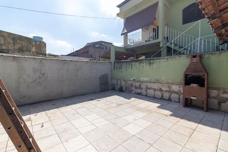 Casa à venda com 150m², 3 quartos e 3 vagasQuintal