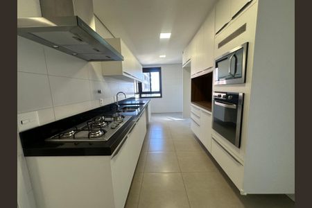 Apartamento para alugar com 228m², 3 quartos e 4 vagasCozinha