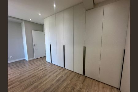 Apartamento para alugar com 228m², 3 quartos e 4 vagasCloset da suíte 3