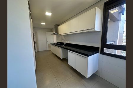 Apartamento para alugar com 228m², 3 quartos e 4 vagasCozinha
