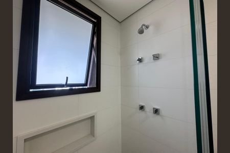 Apartamento para alugar com 228m², 3 quartos e 4 vagasBanheiro da Suíte 1