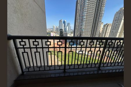 Apartamento para alugar com 228m², 3 quartos e 4 vagasVaranda