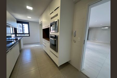 Apartamento para alugar com 228m², 3 quartos e 4 vagasCozinha