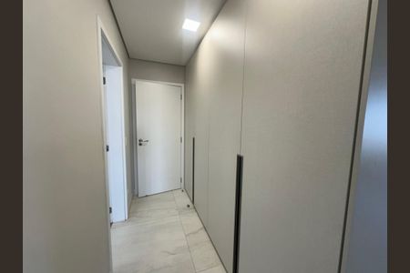 Apartamento para alugar com 228m², 3 quartos e 4 vagasHall social