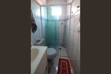 Casa à venda com 220m², 2 quartos e 2 vagasQuarto 2 - Suíte Banheiro 