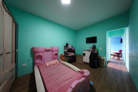 Casa à venda com 330m², 3 quartos e 2 vagasQuarto 1