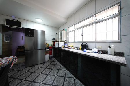 Casa à venda com 330m², 3 quartos e 2 vagasCozinha
