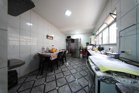 Casa à venda com 330m², 3 quartos e 2 vagasCozinha