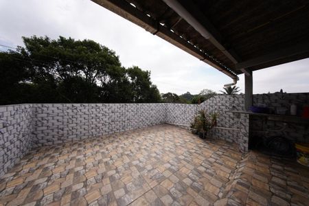 Casa à venda com 330m², 3 quartos e 2 vagasVaranda