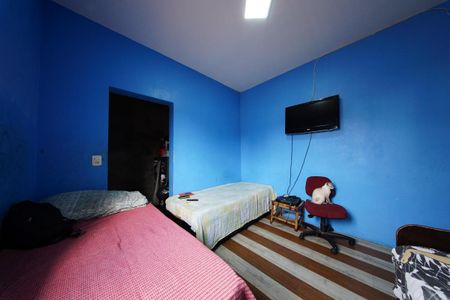 Casa à venda com 330m², 3 quartos e 2 vagasQuarto 2