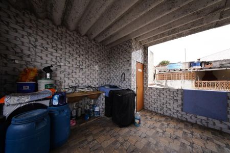 Casa à venda com 330m², 3 quartos e 2 vagasÁrea de Serviço