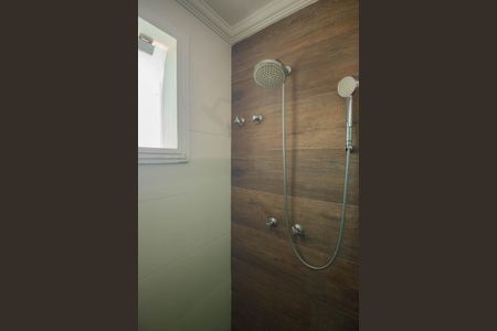 Casa de condomínio para alugar com 240m², 4 quartos e 4 vagasBanheiro