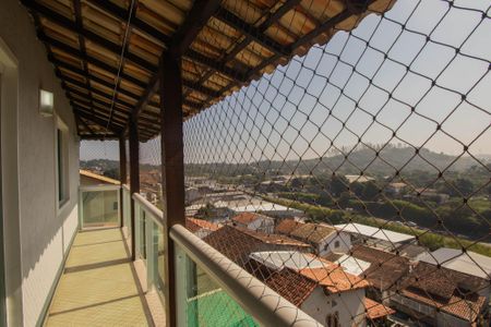 Casa de condomínio para alugar com 240m², 4 quartos e 4 vagasSuíte 1