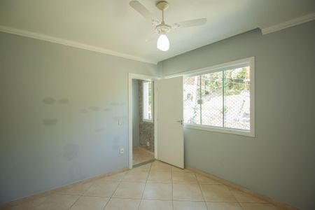 Casa de condomínio para alugar com 240m², 4 quartos e 4 vagasQuarto 1