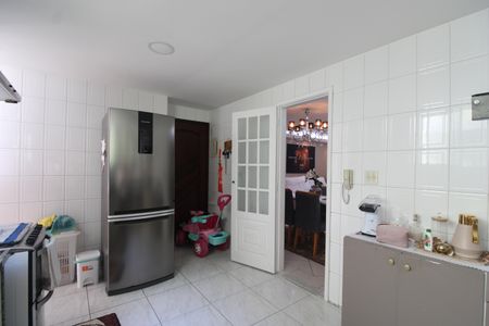 Apartamento para alugar com 265m², 3 quartos e 3 vagasCozinha