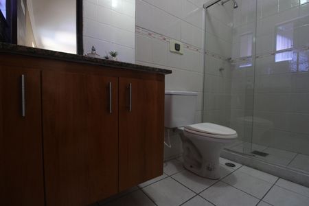 Apartamento para alugar com 265m², 3 quartos e 3 vagasTerraço - Banheiro