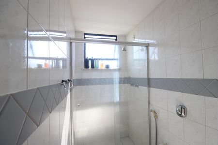 Apartamento para alugar com 265m², 3 quartos e 3 vagasBanheiro da suíte