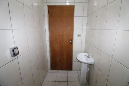 Casa para alugar com 98m², 1 quarto e 2 vagasBanheiro