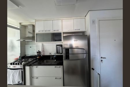 Apartamento à venda com 70m², 2 quartos e 2 vagas Apartamento à venda com 70m², 2 quartos e 2 vagasCozinha