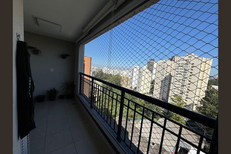 Apartamento à venda com 70m², 2 quartos e 2 vagas Apartamento à venda com 70m², 2 quartos e 2 vagasVaranda