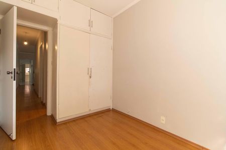 Casa para alugar com 120m², 3 quartos e 2 vagasQuarto 2