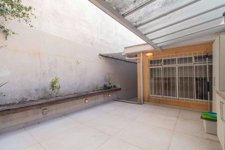Casa para alugar com 120m², 3 quartos e 2 vagasÁrea de Serviço e Quintal