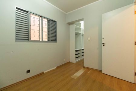 Casa para alugar com 120m², 3 quartos e 2 vagasQuarto 1