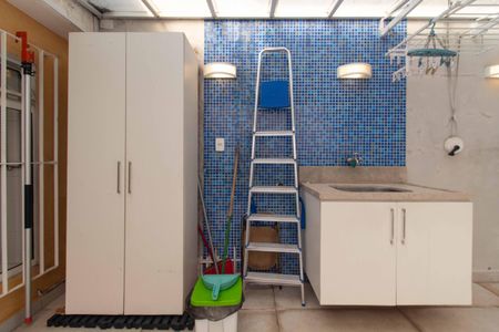 Casa para alugar com 120m², 3 quartos e 2 vagasÁrea de Serviço e Quintal