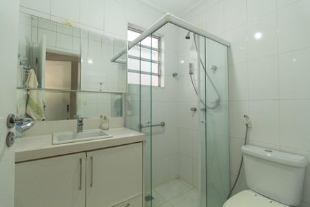 Casa para alugar com 120m², 3 quartos e 2 vagasBanheiro