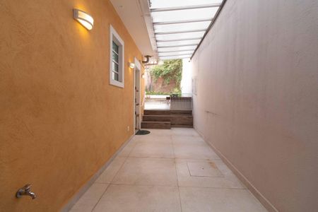 Casa para alugar com 120m², 3 quartos e 2 vagasÁrea comum