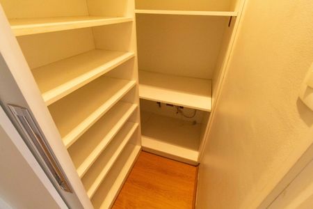 Casa para alugar com 120m², 3 quartos e 2 vagasArmário do corredor