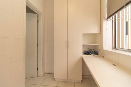 Casa para alugar com 120m², 3 quartos e 2 vagasEscritório