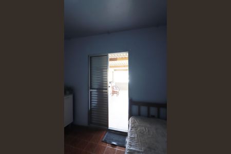 Casa à venda com 220m², 2 quartos e 1 vagaQuarto 