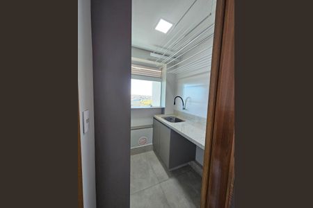 Apartamento para alugar com 81m², 2 quartos e 2 vagasBanheiro