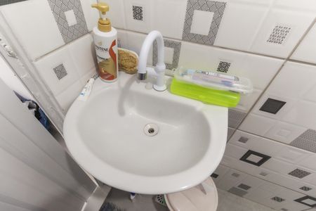 Banheiro de casa para alugar com 1 quarto, 39m² em Jardim Norma, São Paulo