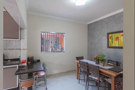 Casa à venda com 198m², 3 quartos e 4 vagasCopa