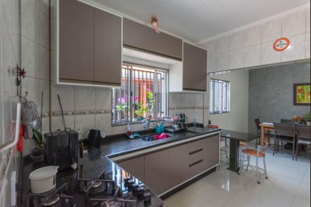 Casa à venda com 198m², 3 quartos e 4 vagasCozinha