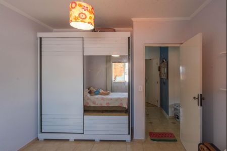 Casa à venda com 198m², 3 quartos e 4 vagasQuarto 2