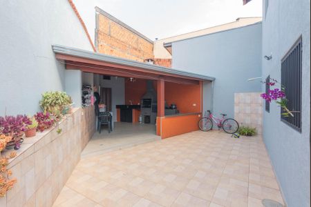 Casa à venda com 198m², 3 quartos e 4 vagasChurrasqueira