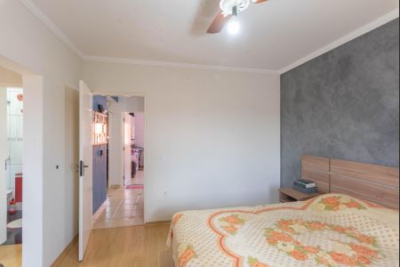 Casa à venda com 198m², 3 quartos e 4 vagasSuíte