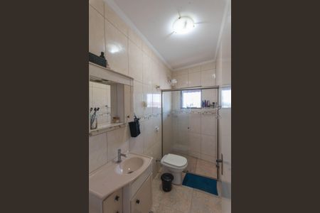 Casa à venda com 198m², 3 quartos e 4 vagasBanheiro da Suíte