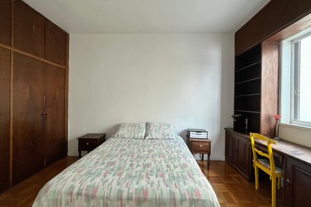 Apartamento à venda com 250m², 3 quartos e 2 vagas Apartamento à venda com 250m², 3 quartos e 2 vagasQuarto 3