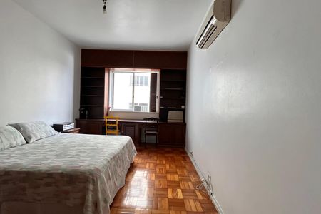 Apartamento à venda com 250m², 3 quartos e 2 vagas Apartamento à venda com 250m², 3 quartos e 2 vagasQuarto 3