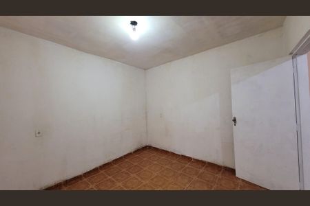 Quarto de casa para alugar com 1 quarto, 55m² em Jardim Itapua, Itaquaquecetuba
