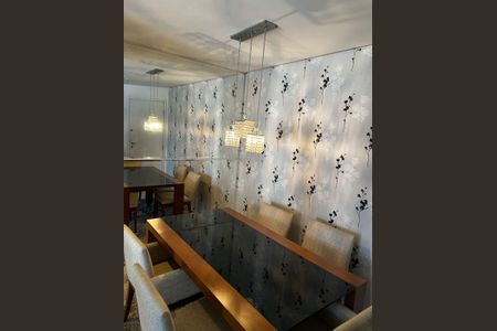 Apartamento à venda com 72m², 3 quartos e 2 vagasSala