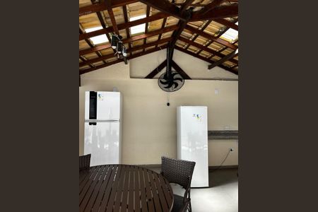 Apartamento à venda com 72m², 3 quartos e 2 vagasÁrea externa