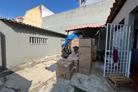 Casa à venda com 610m², 5 quartos e 7 vagasQuintal