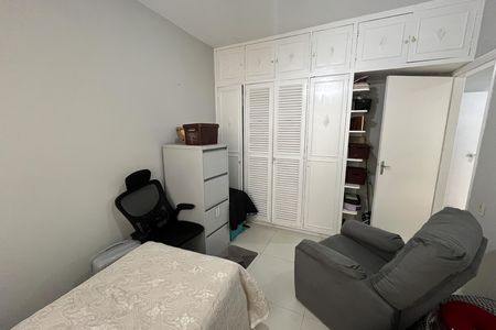 Casa à venda com 610m², 5 quartos e 7 vagasQuarto 3
