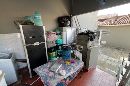 Casa à venda com 610m², 5 quartos e 7 vagasCasa de serviço