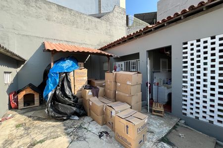 Casa à venda com 610m², 5 quartos e 7 vagasCasa de serviço